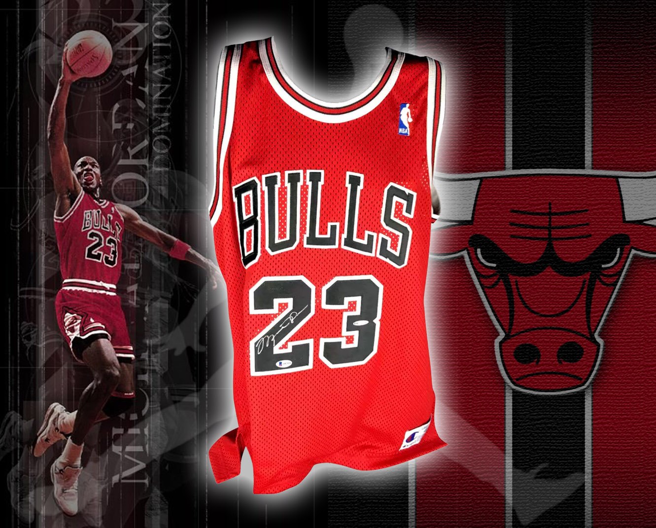 Michael Jordan Autographed Chicago Bulls Jersey Size 48 Road